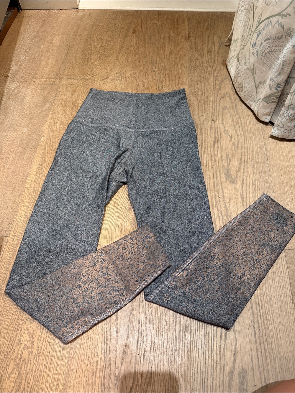 Beyond Yoga Metallic Speckle Gray Leggings